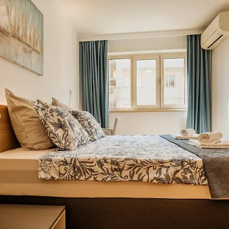 Supreme Bliss Lägenhet *