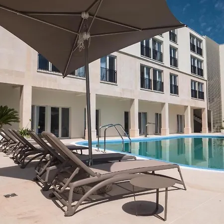 Supreme Bliss דירה